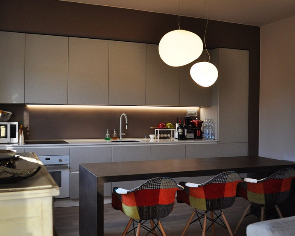 Come illuminare la cucina